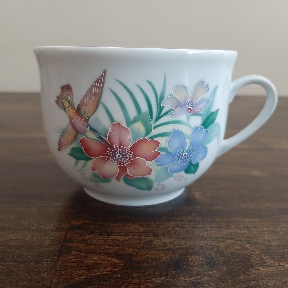 Porcelaine de Sologne Floral Hummingbird Mug Made in France